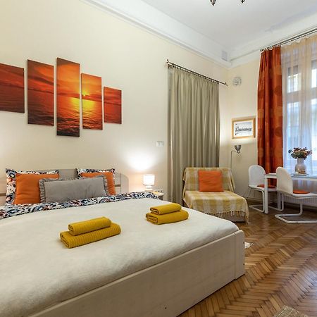 Harmony & Cute - Central Apartments Budapest Esterno foto
