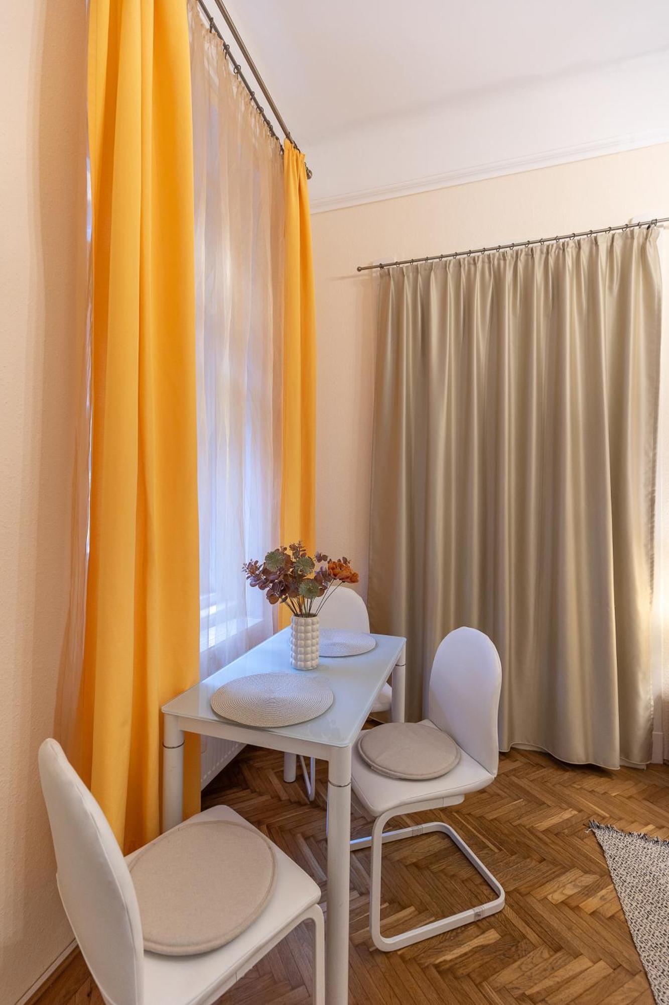 Harmony & Cute - Central Apartments Budapest Esterno foto